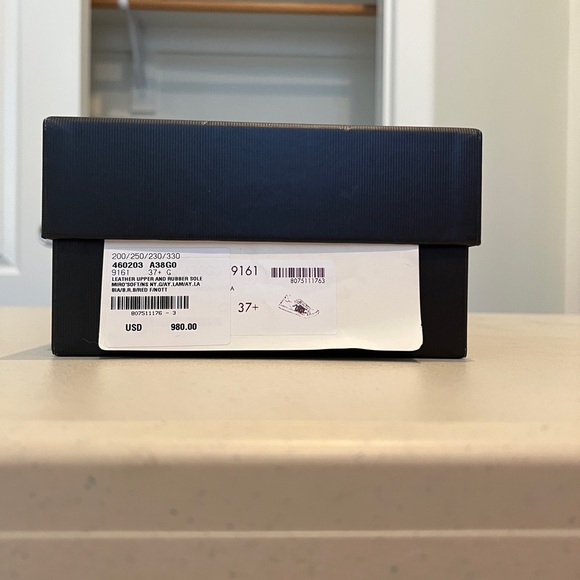 Authentic Gucci Women’s Ace ‘Kingsnake’ Embellished sneakers - Picture 7 of 7